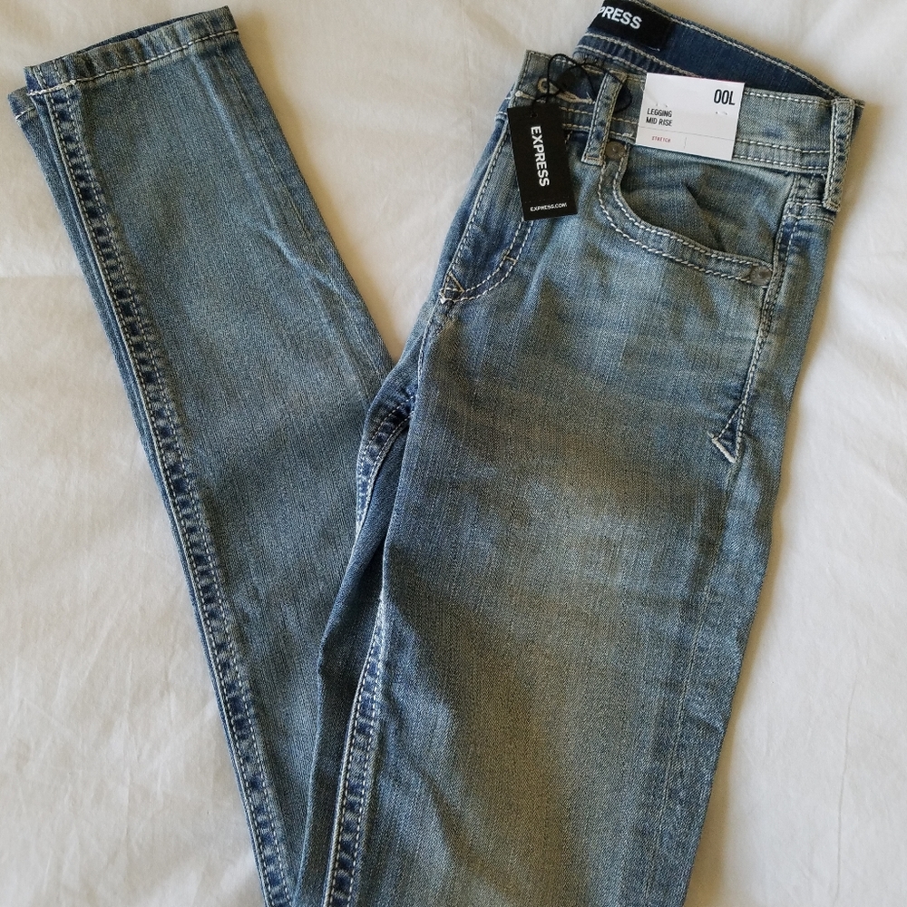 Express 00L Mid Rise Skinny Jeans
